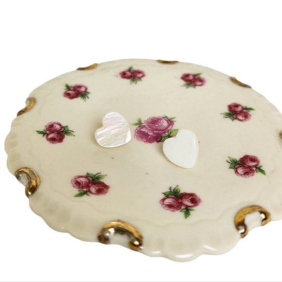 14K Gold Plated Mother Of Pearl Heart Stud Earrings - Picture 2 of 4